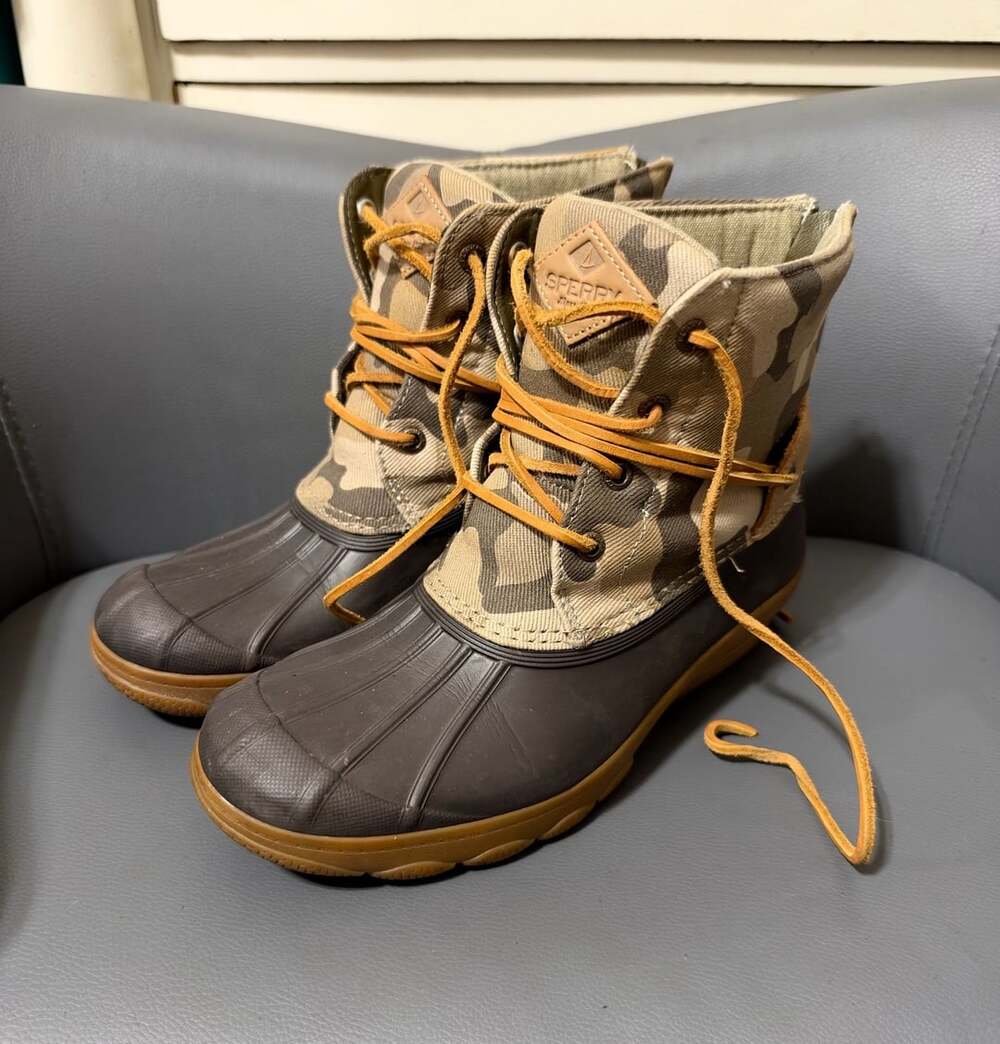 Women’s Sperry Syren Gulf Camo Duck Boots Brown Waterproof Outdoors size 7.5